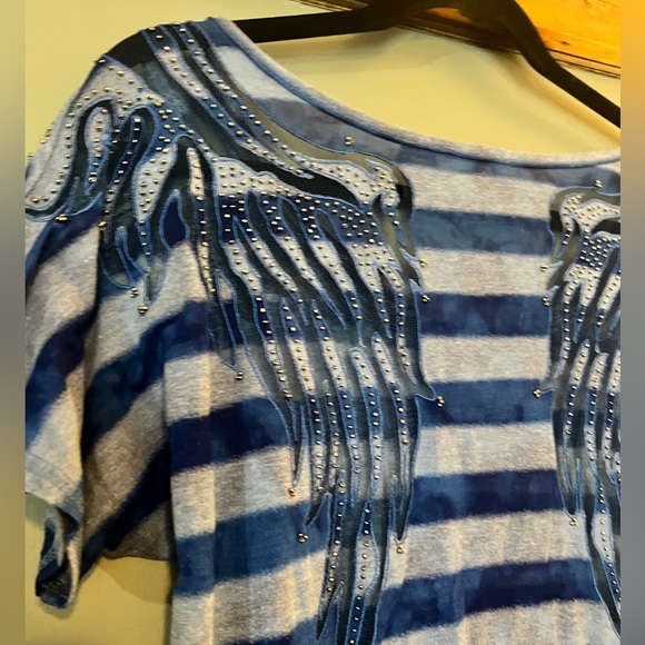 Miss Me sequin Angel wing top size Medium - Picture 2 of 11